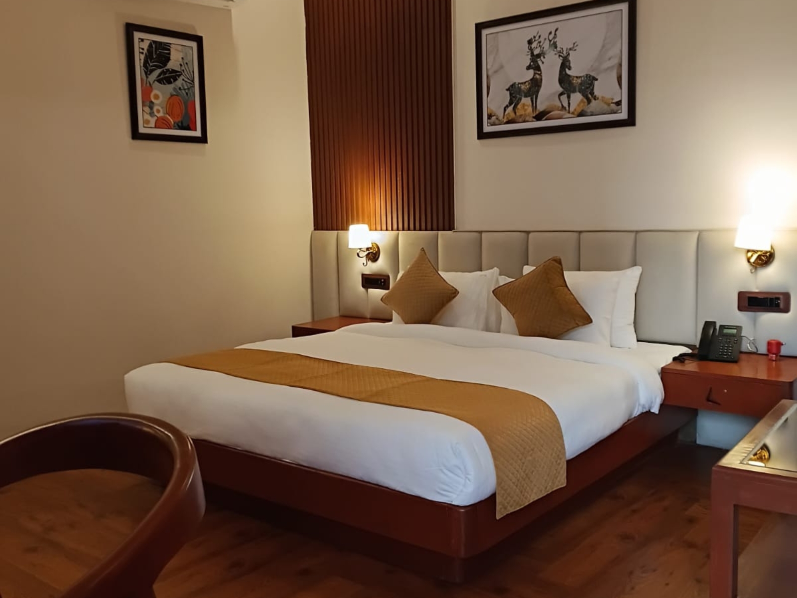 Garden view Cottage: Kingfisher Prime - A2 shape cottage